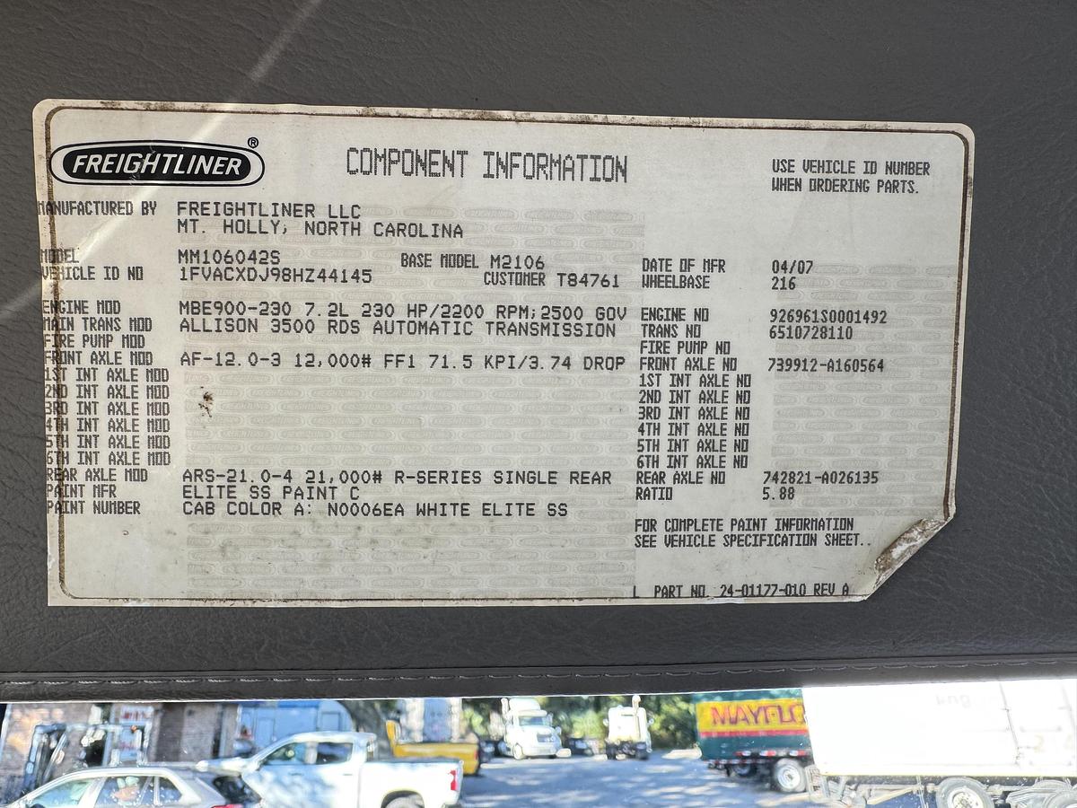 Used 2008 Freightliner® M2 106