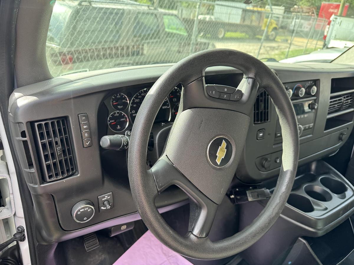 Used 2014 CHEVROLET EXPRESS 2500