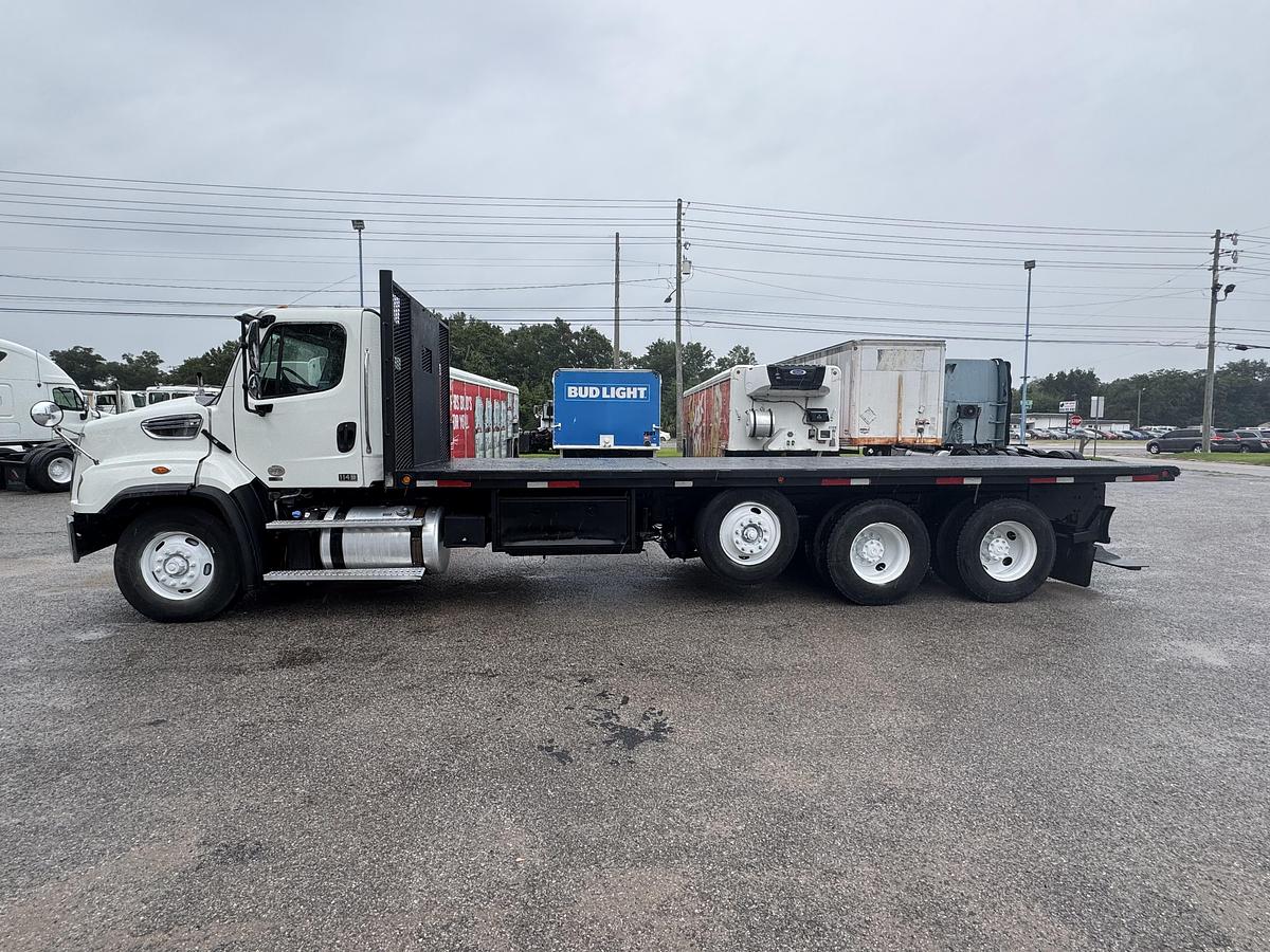 Used 2014 Freightliner® 114SD
