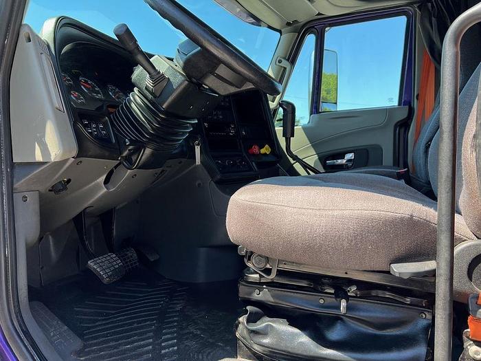 Used 2016 International® Prostar® 122"