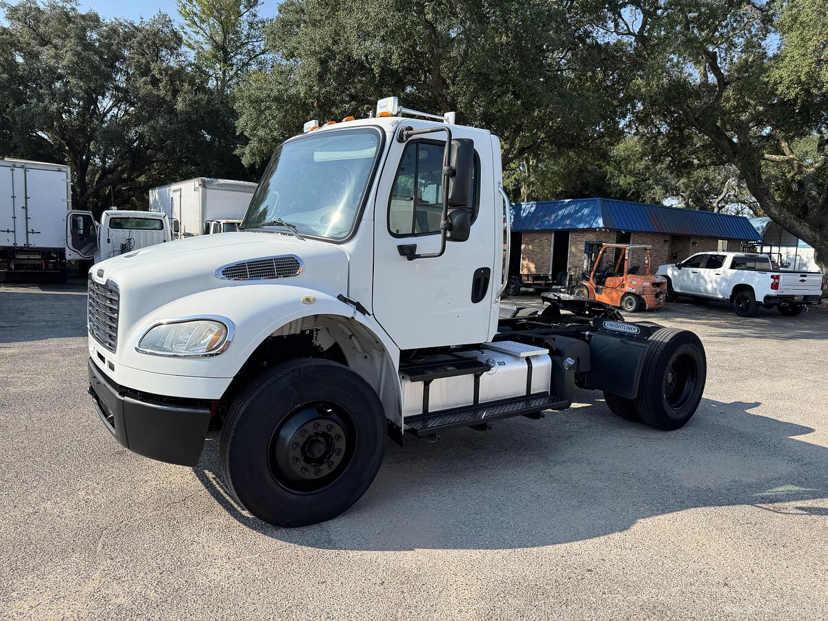 Used 2014 Freightliner® M2 106