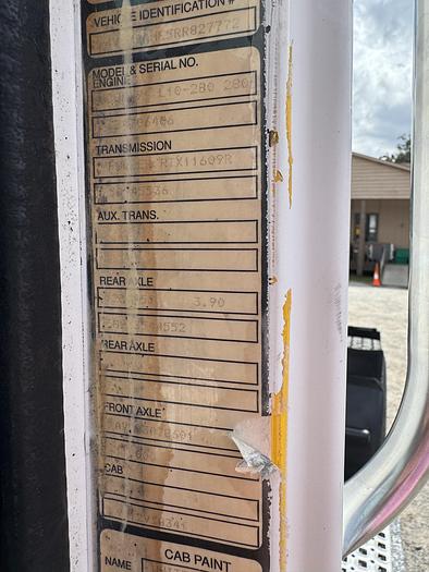 Used 1994 VOLVO WG42T