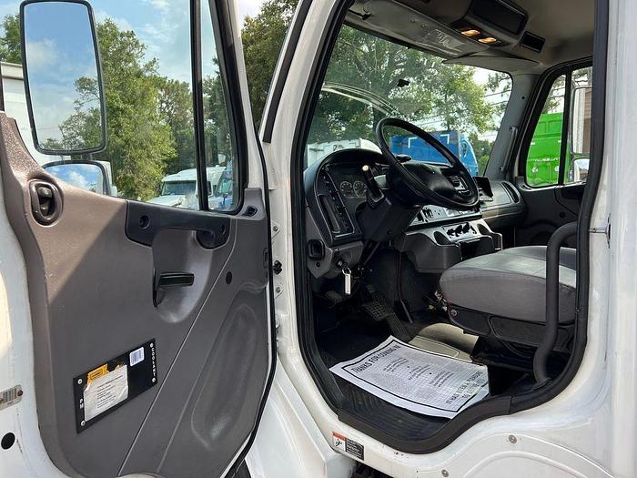 Used 2015 Freightliner® M2 106