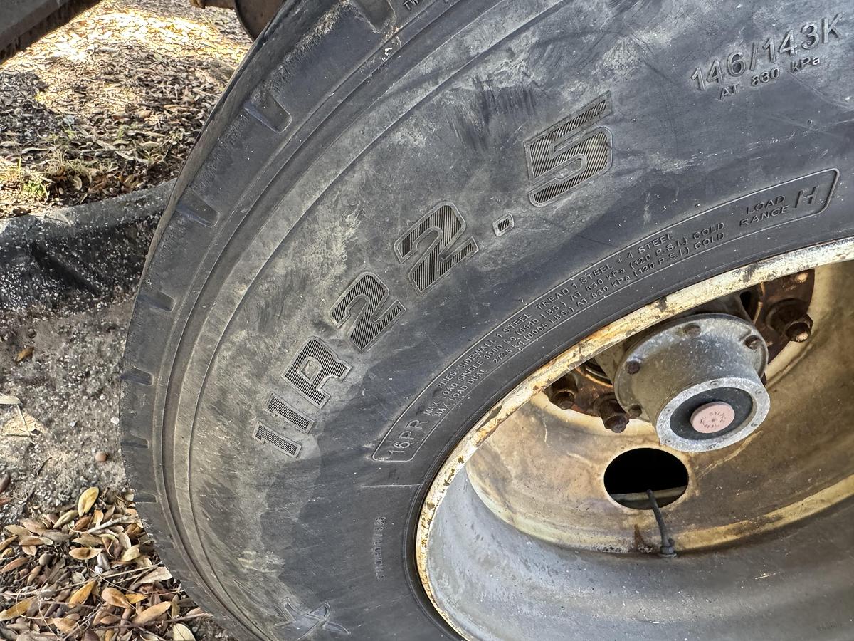 Used 1996 WABASH 45FT STEEL FLATBED TRAILER