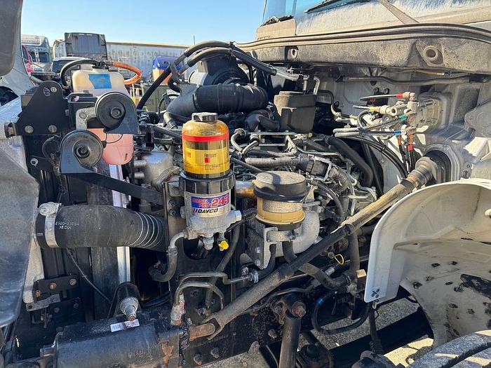 Used 2016 Hino Trucks Class 6 268