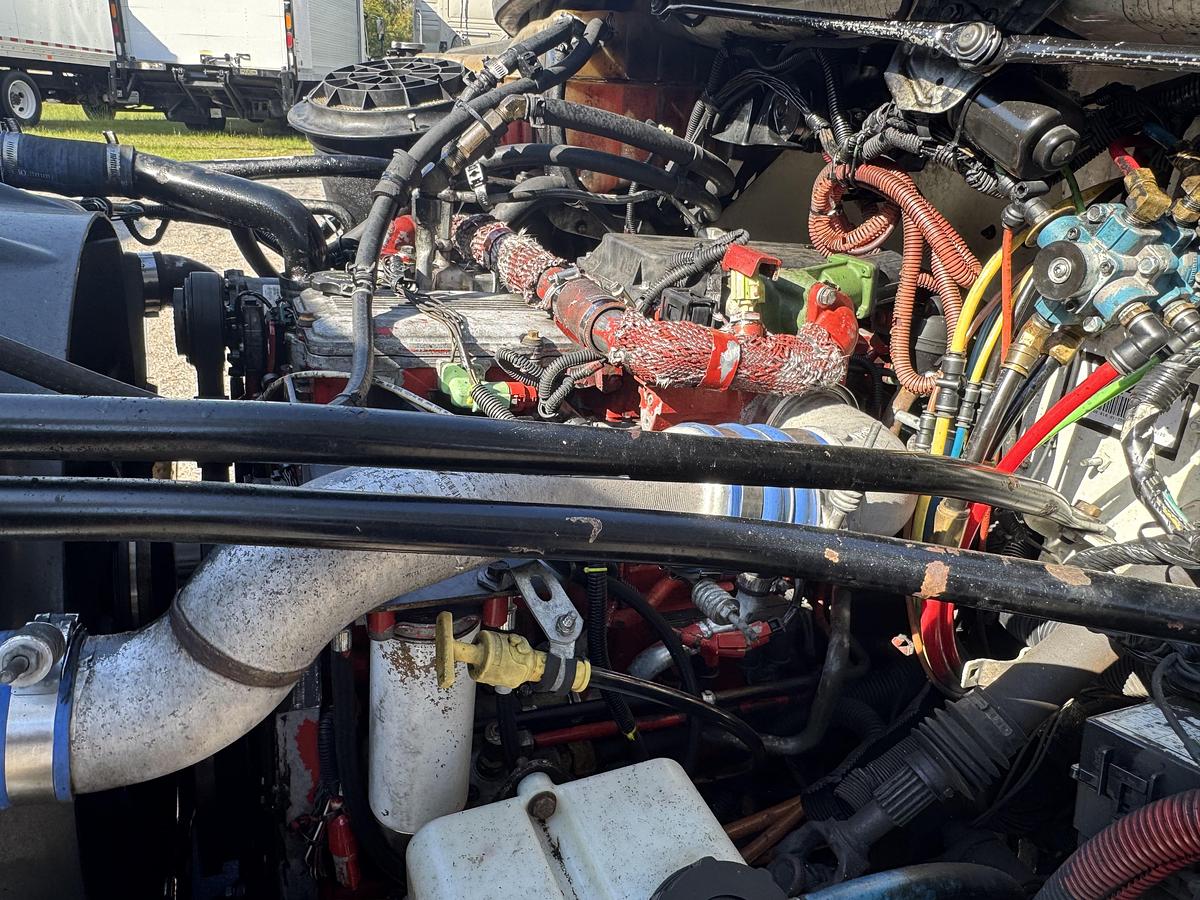 Used 2008 Freightliner® M2 106