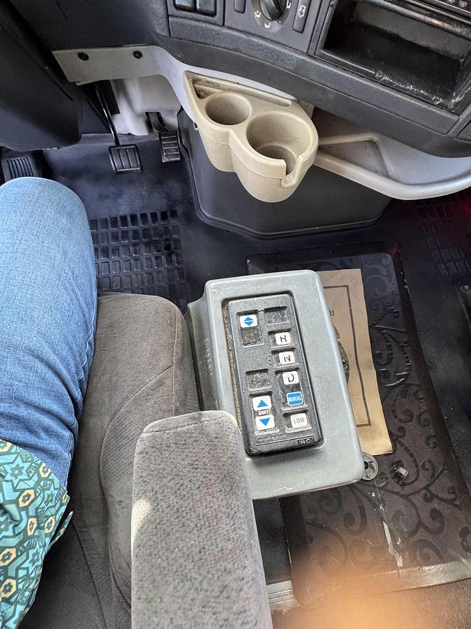 Used 2007 VOLVO VNL 780