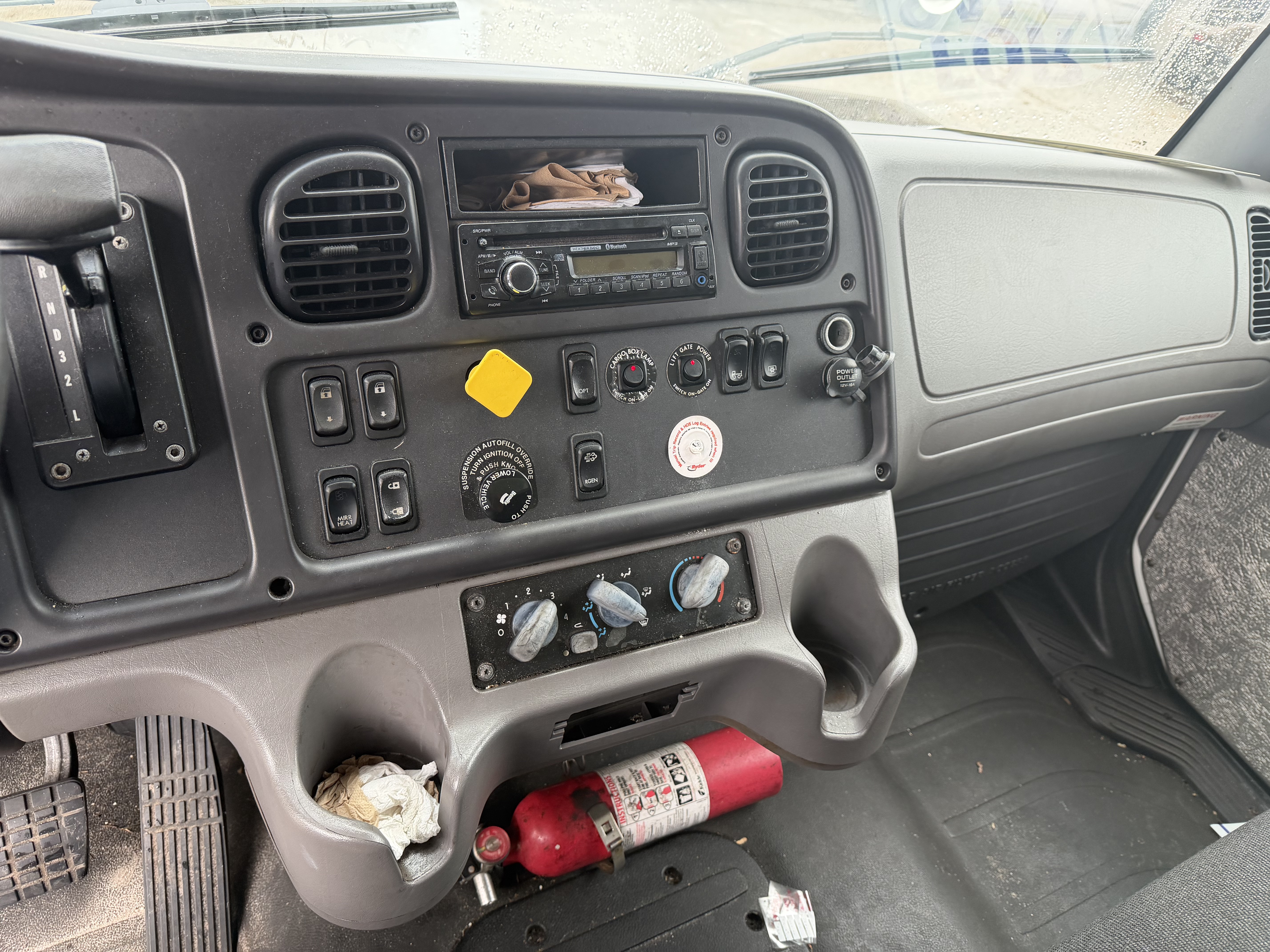 Used 2017 Freightliner M2 106
