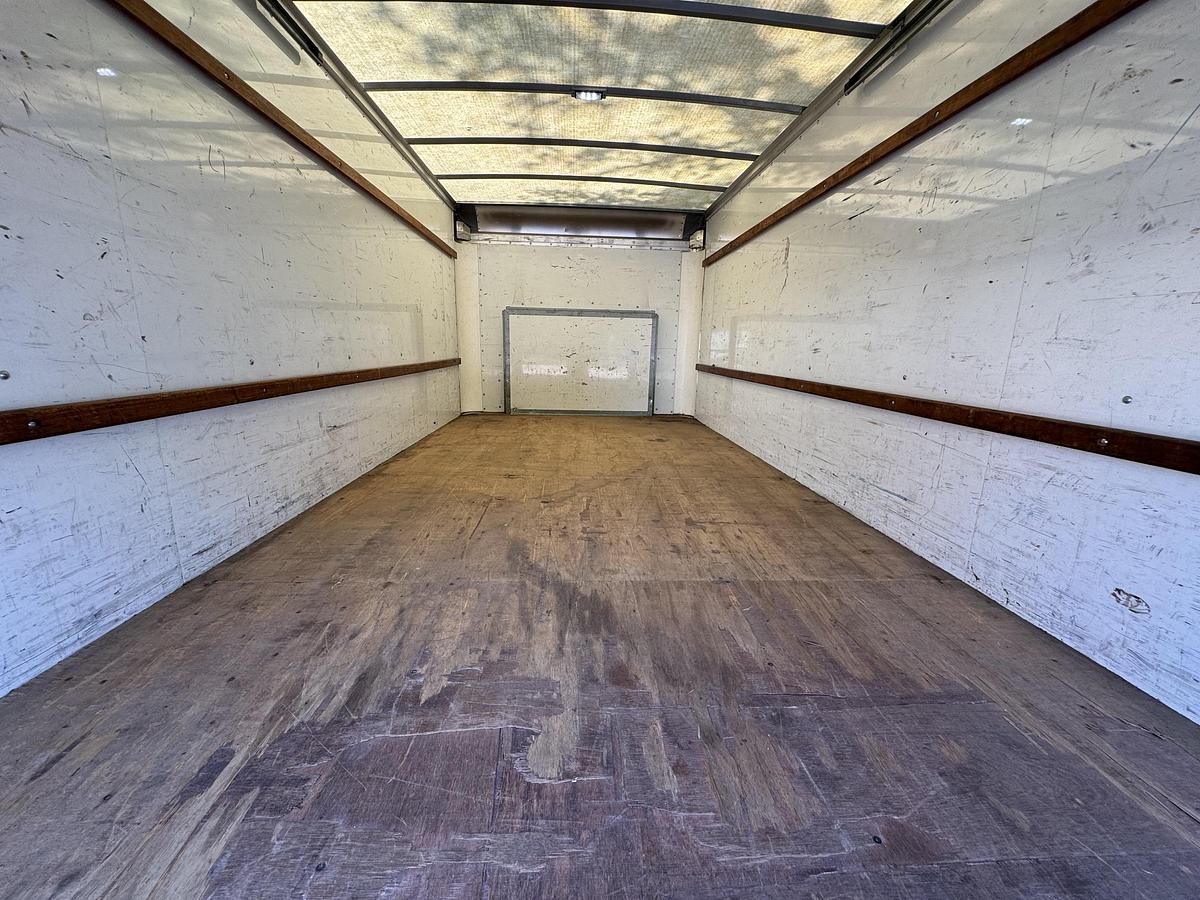 Used 2017 FORD E-350