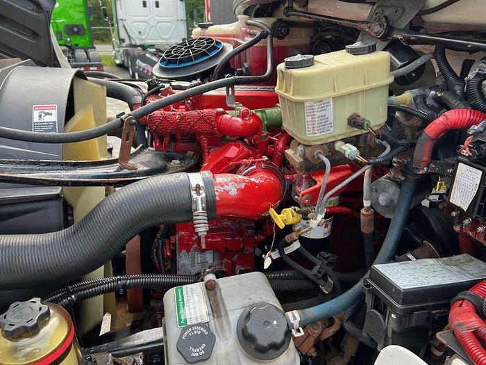 Used 2015 Freightliner® M2 106