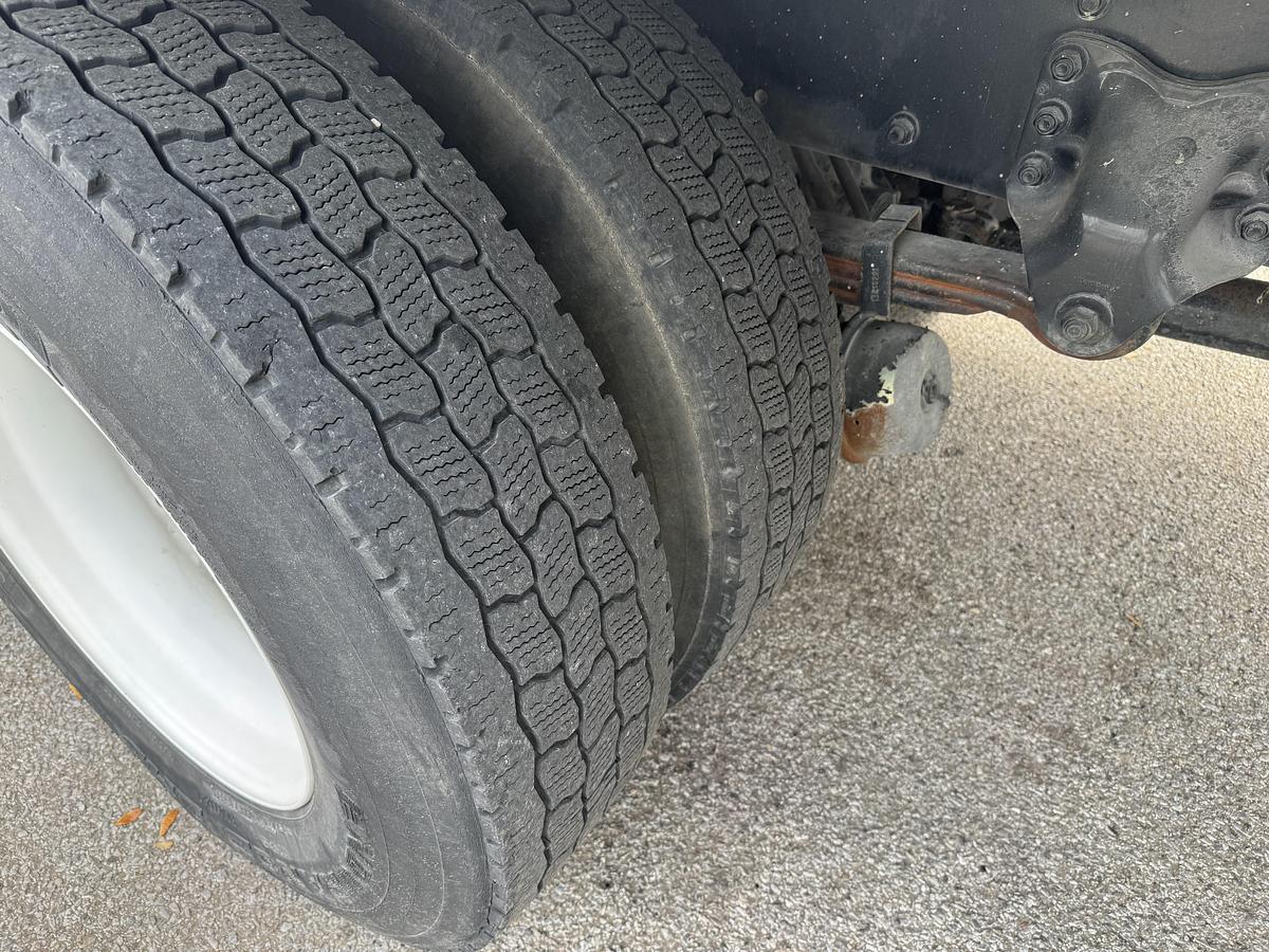 Used 2016 Freightliner® M2 106