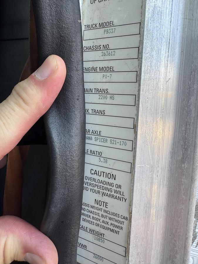 Used 2015 Peterbilt 337