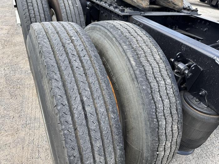 Used 2014 MACK CXU613