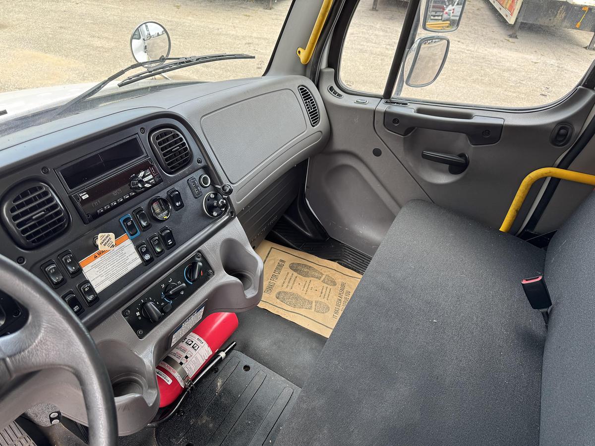 Used 2019 Freightliner® M2 106