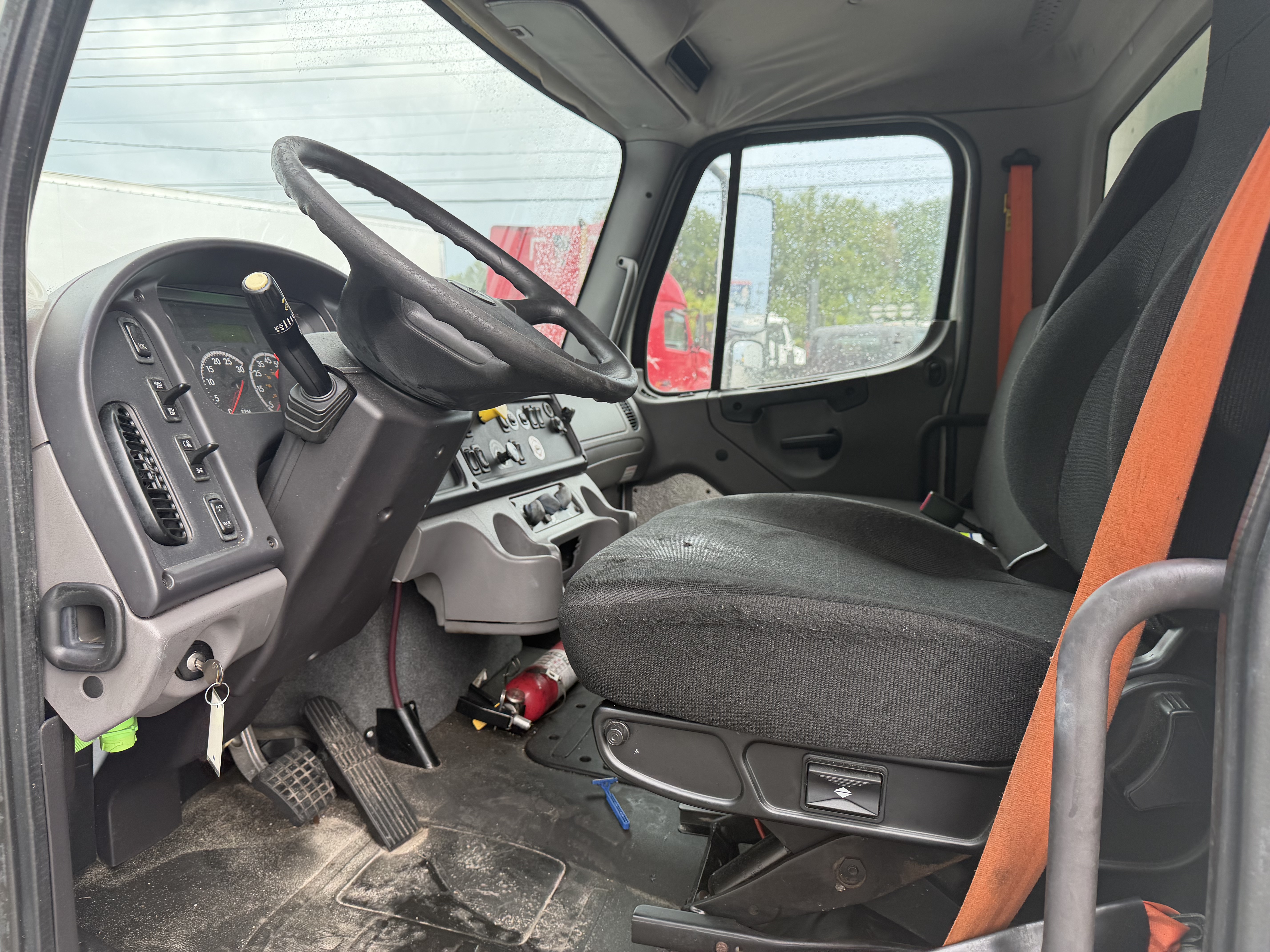 Used 2017 Freightliner M2 106