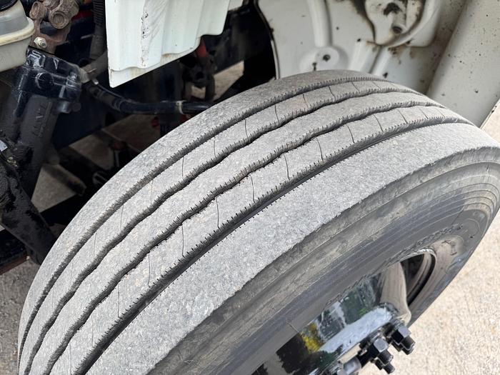 Used 2012 Freightliner® M2 106