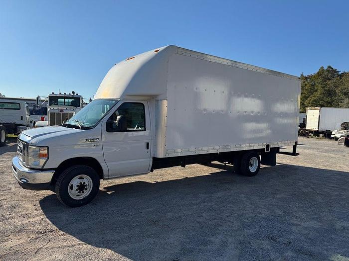 Used 2014 FORD E-350