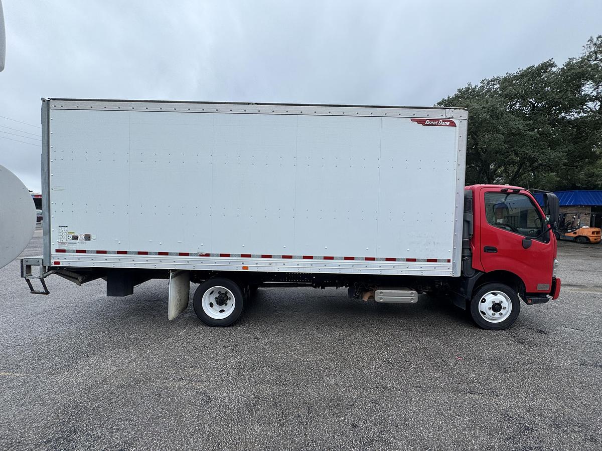 Used 2019 HINO 195