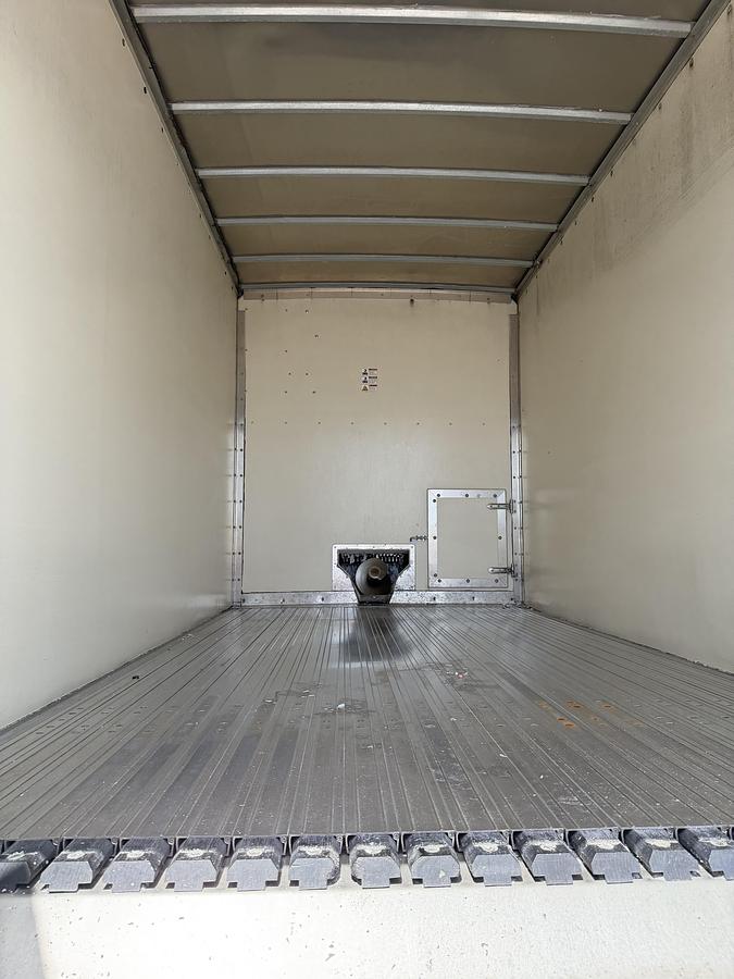 Used 2019 Freightliner M2 106