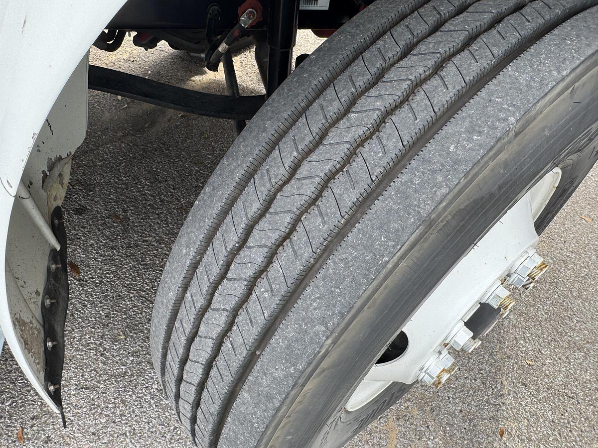 Used 2016 Freightliner® M2 106