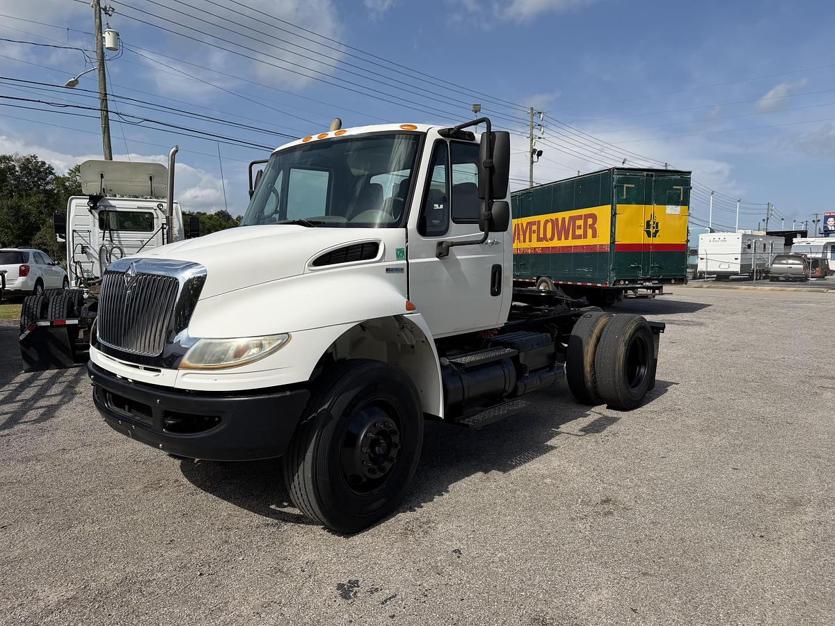 Used 2010 INTERNATIONAL 4400