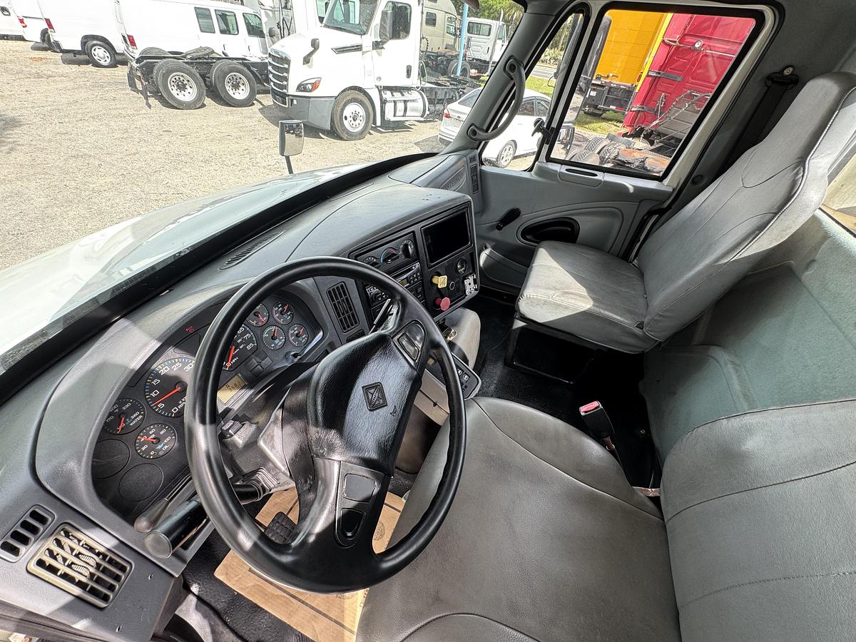 Used 2007 INTERNATIONAL 8600