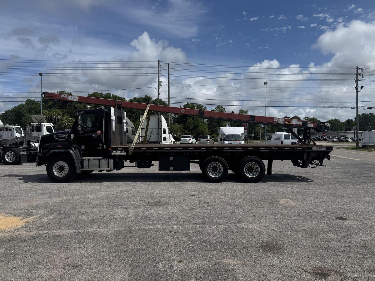 Used 2015 Freightliner® 114SD