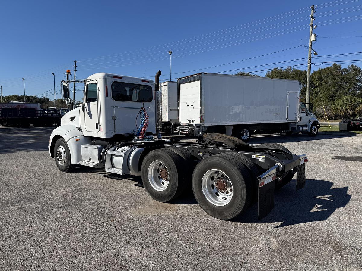 Used 2012 PETERBILT 386