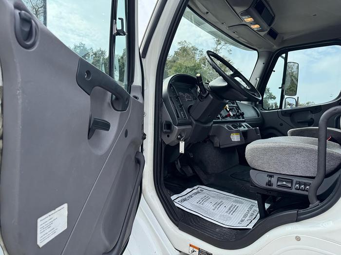 Used 2016 Freightliner® M2 112