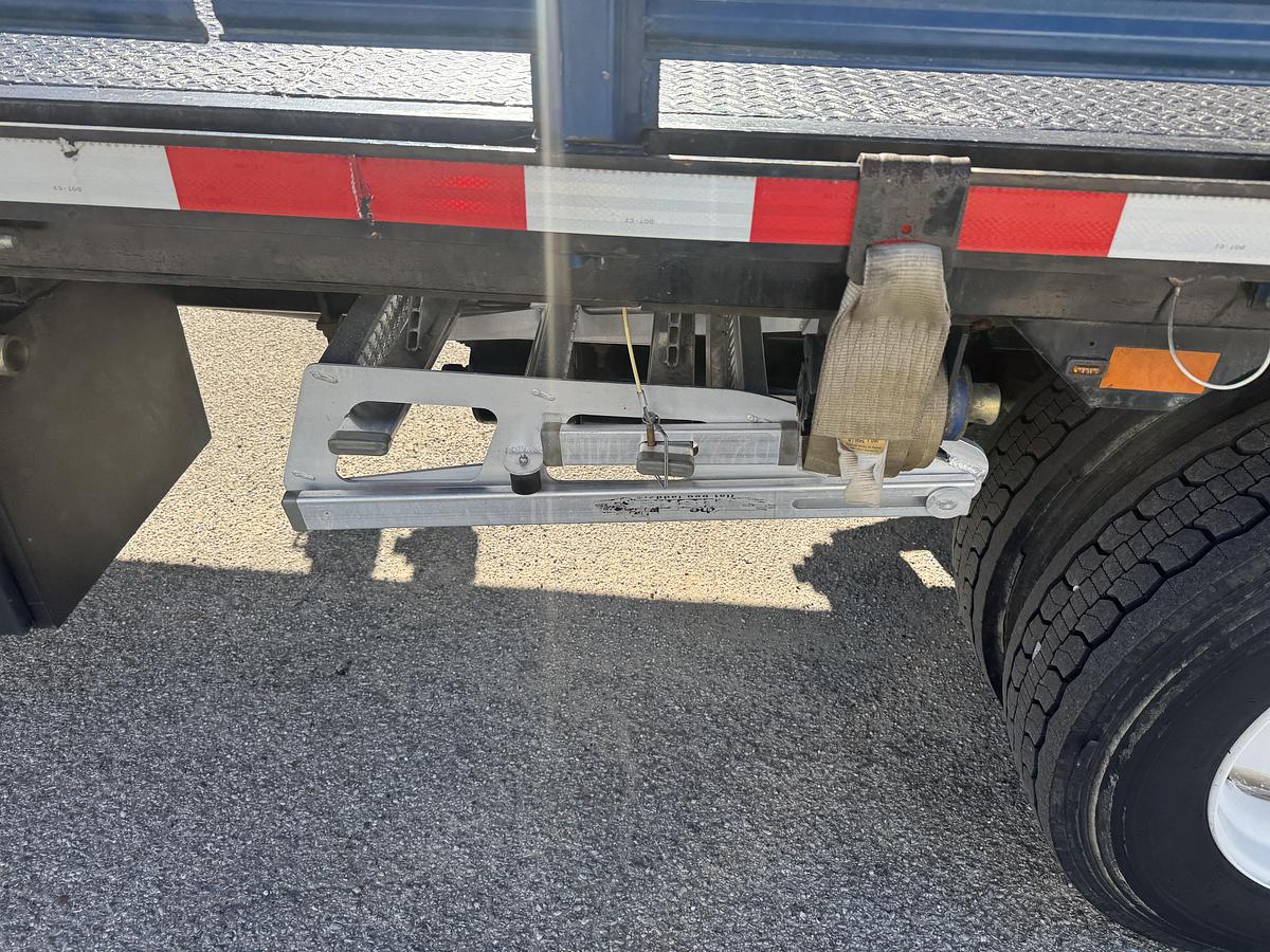 Used 2019 Freightliner® M2 106