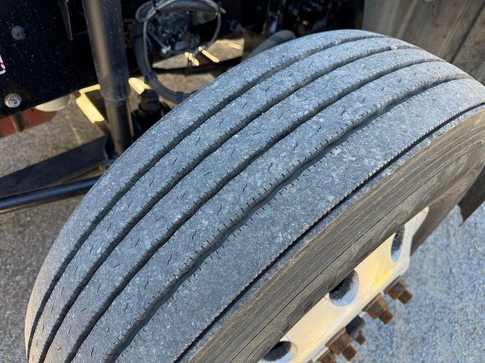 Used 2013 MACK CXU 613