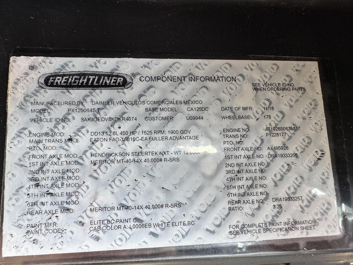 Used 2019 Freightliner® CASCADIA