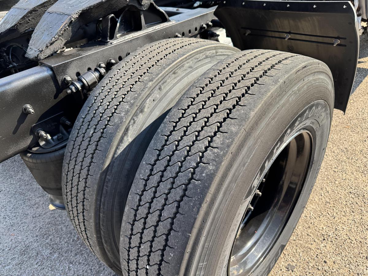 Used 2014 Freightliner® M2 106