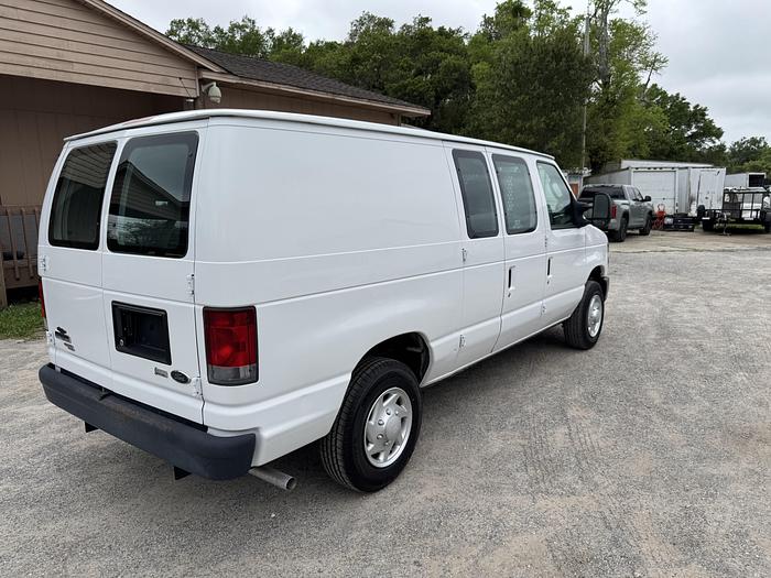 Used FORD ECONOLINE 150