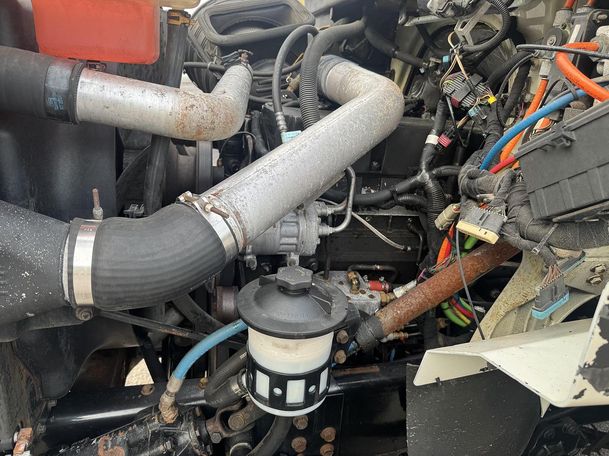 Used 2005 International® 7600