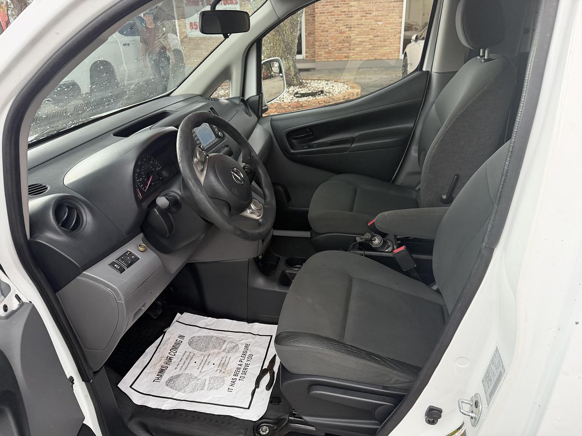 Used 2015 NISSAN NV200