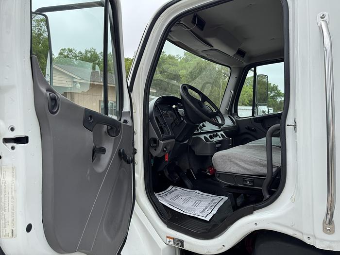 Used 2015 Freightliner® M2 106