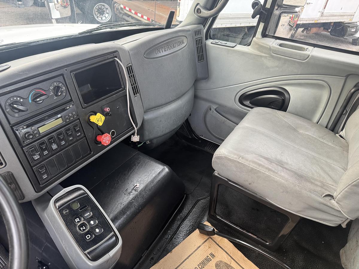 Used 2005 International® 7600