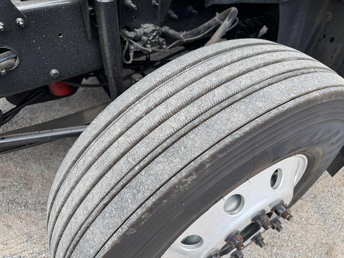 Used 2014 MACK CXU613