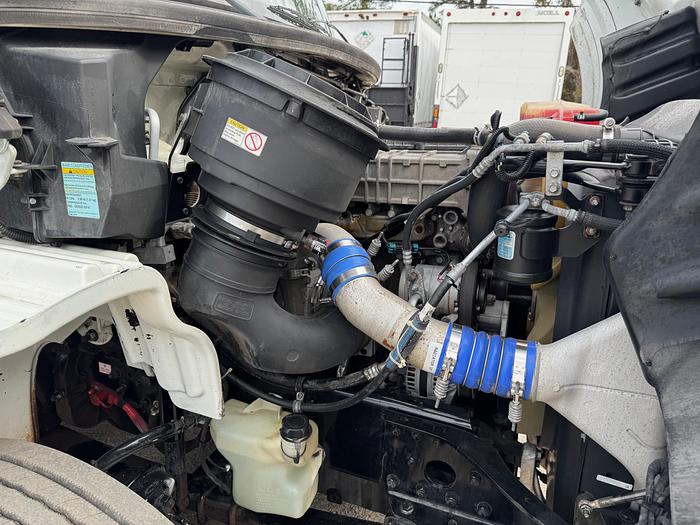 Used 2016 Freightliner® M2 112