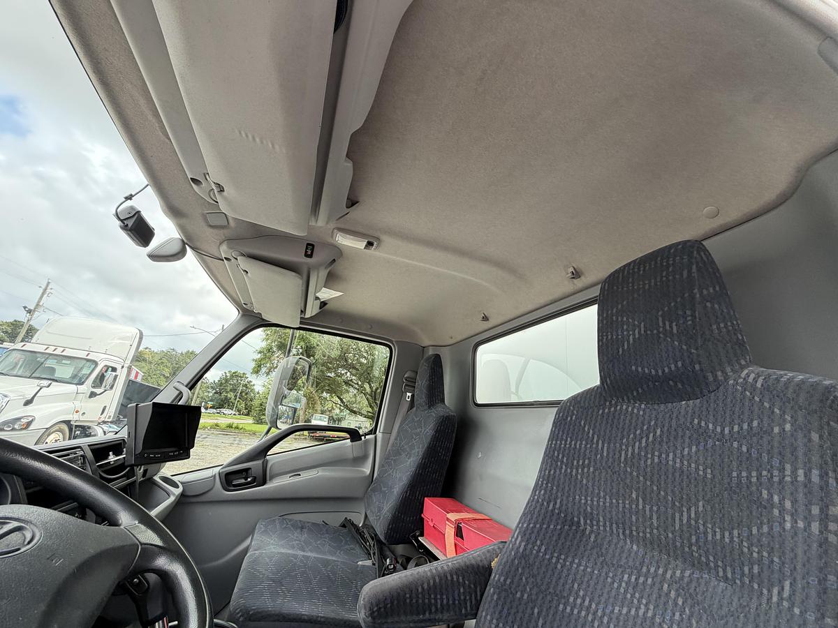 Used 2017 HINO 195