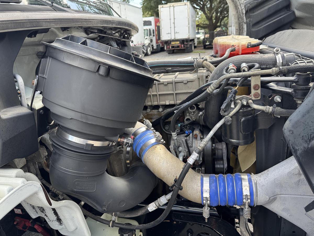 Used 2016 Freightliner® M2 106