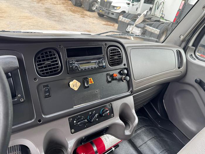 Used 2012 Freightliner® M2 106