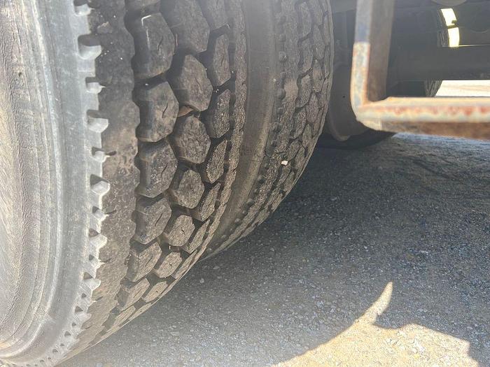 Used 2009 INTERNATIONAL 4300