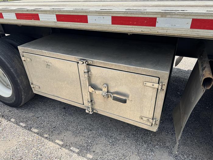 Used 2020 FONTAINE FLATBED