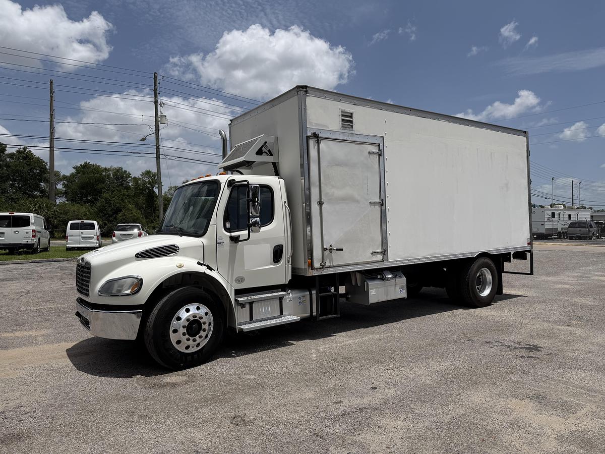 Used 2019 Freightliner M2 106