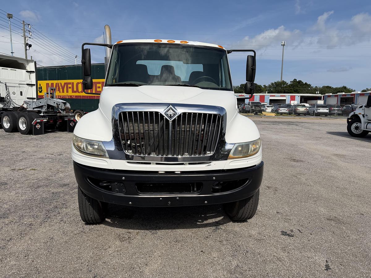 Used 2010 INTERNATIONAL 4400