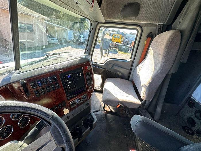 Used 2013 MACK CXU 613