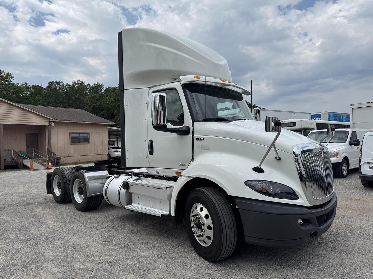Used International® RH™ Series Day Cab