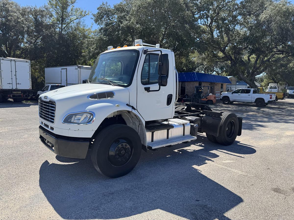 Used 2015 Freightliner® M2 106